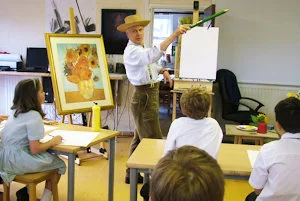 Van Gogh explains painting